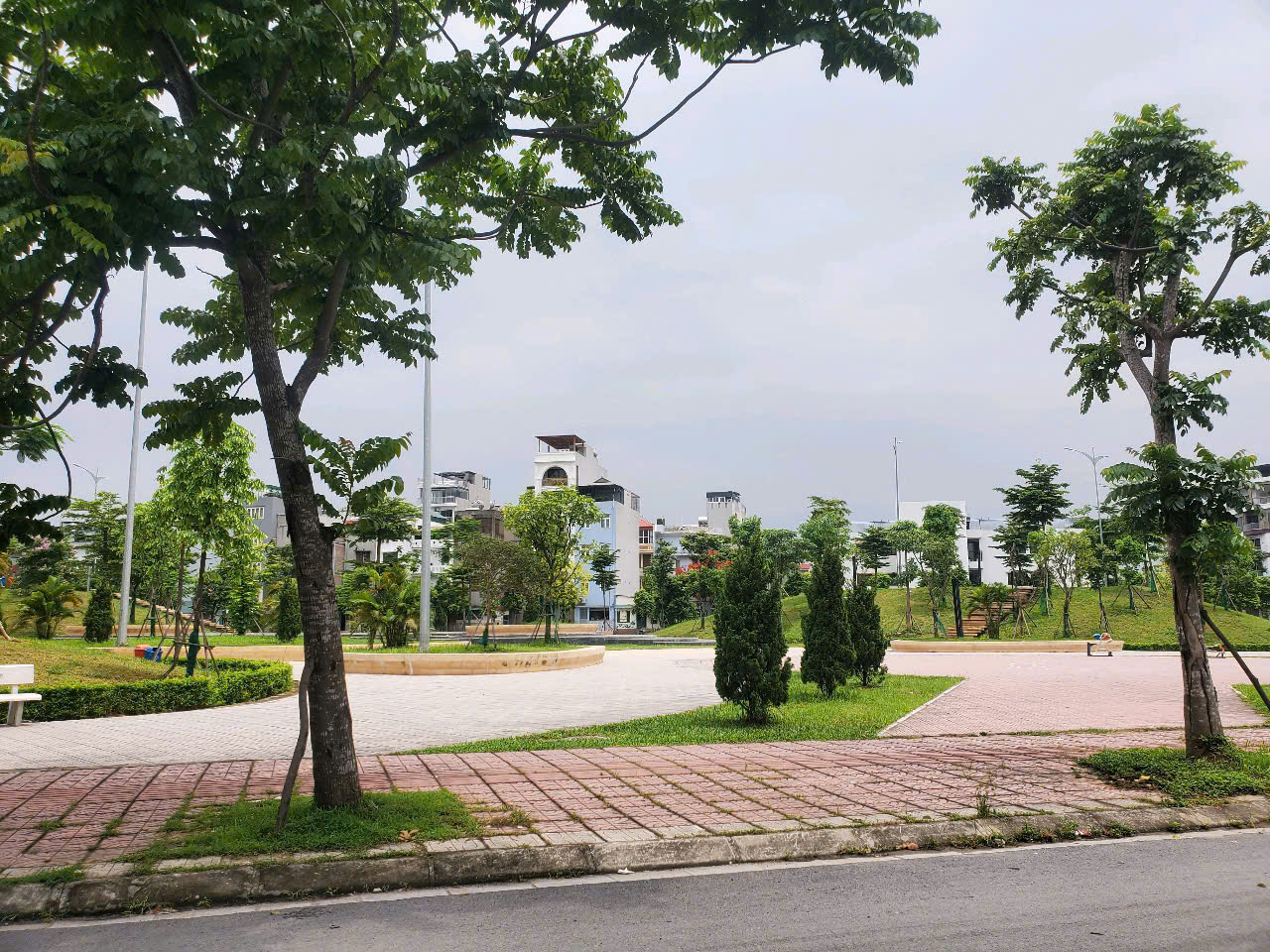 Bán đất Ngọc Thuỵ,Long Biên 80m,mt4.5m vỉa hè,oto tránh nhỉnh 19 tỷ - Ảnh 2